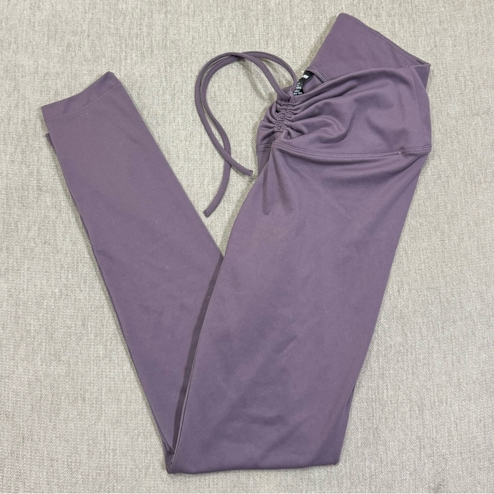 NWOT VS Pink Active Pale Violet Sinched Tie Leggings